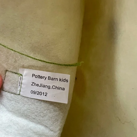 Pottery Barn Green Bunny Easter Kids Chair Backs - Picture 5 of 5